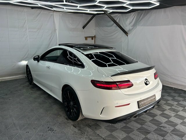 Mercedes-Benz E Class 2.0 E220d Amg Line Night Edition Premium Plus Co YY70LMX Black #4