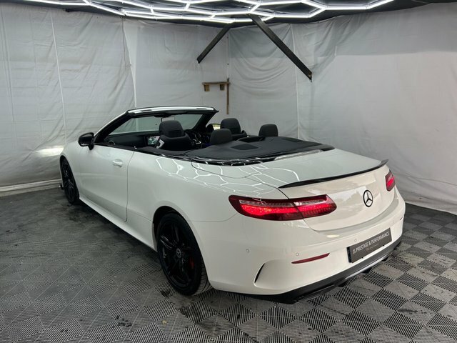 Mercedes-Benz E Class 2.0 E220d Amg Line Premium Cabriolet G-tronic E KO67GOC White #4