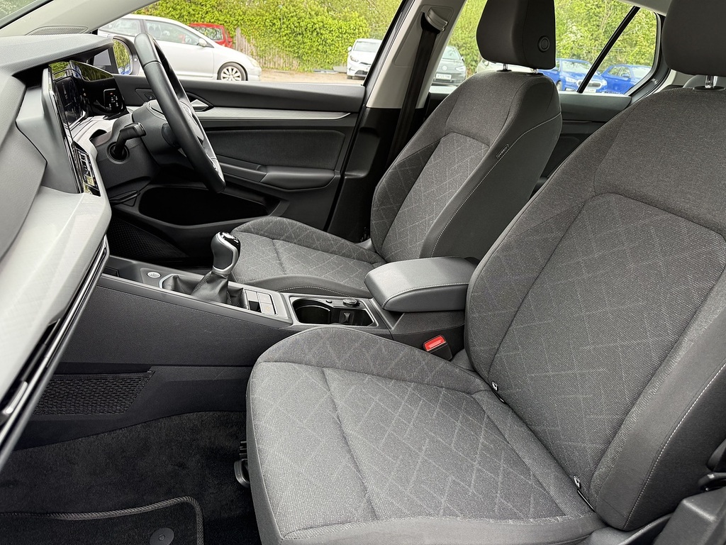 Volkswagen Golf 1.5 Tsi Life Hatchback Euro 6 S BV24ULT Grey #2