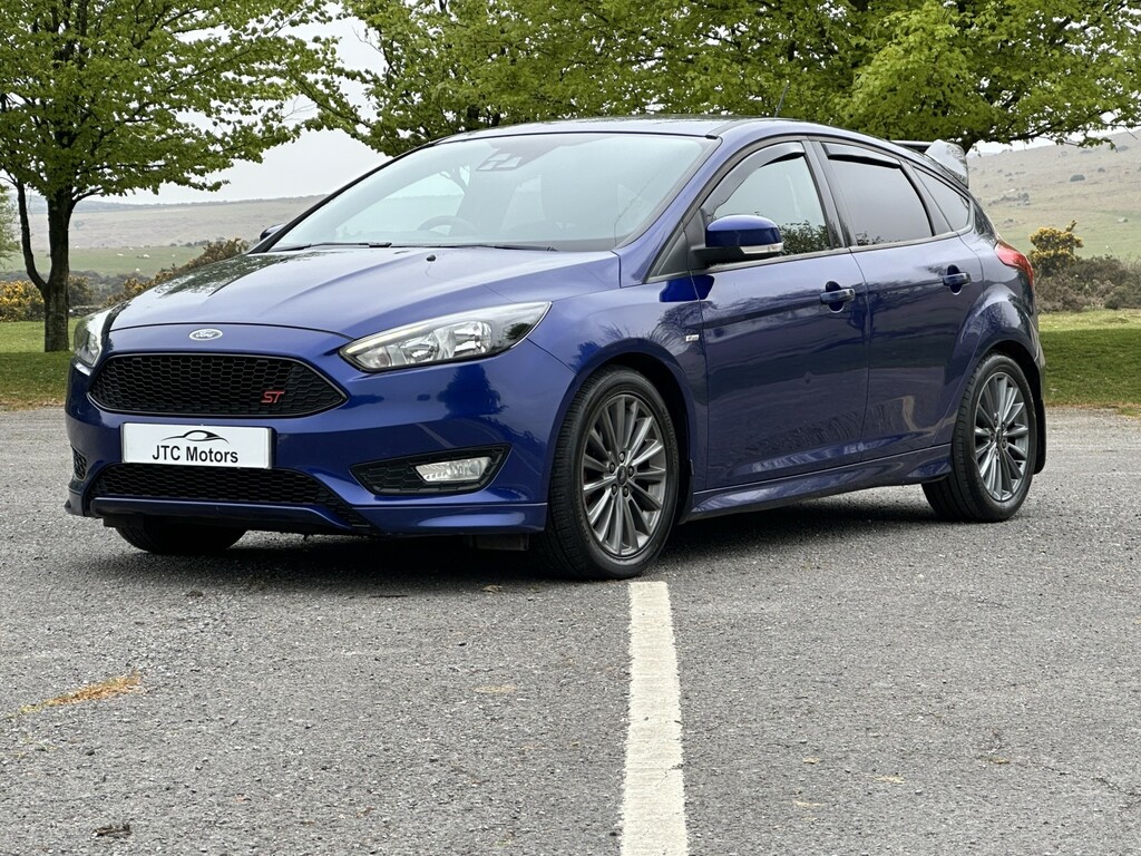 Ford Focus Hatchback 1.5 Tdci 120 St-line Man, Bl LN67BNF Blue #2