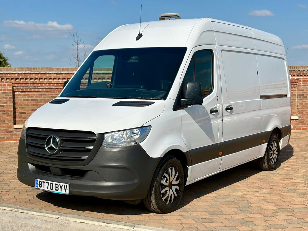 Mercedes-Benz Sprinter Diesel BT70BYV  #3