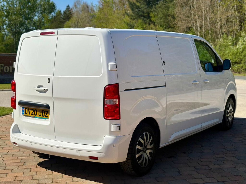 Vauxhall Vivaro Diesel DV20UDZ #5