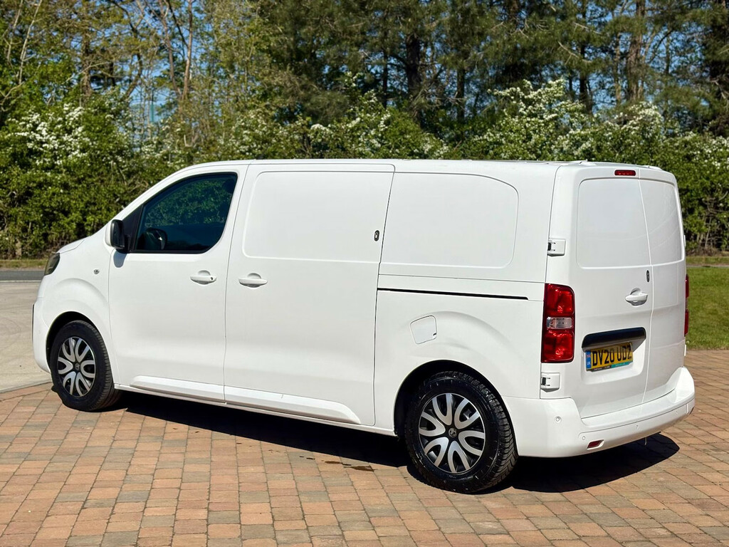 Vauxhall Vivaro Diesel DV20UDZ #4