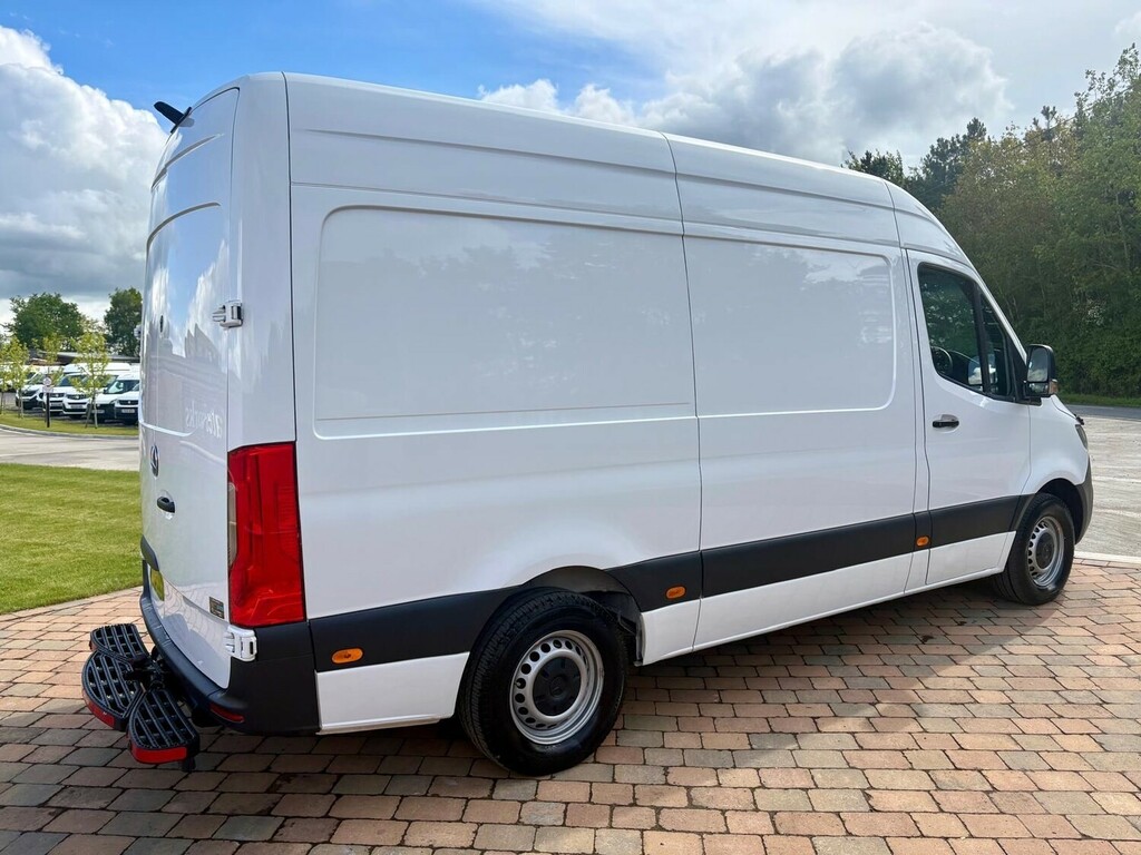 Mercedes-Benz Sprinter Diesel YF72SXV  #5