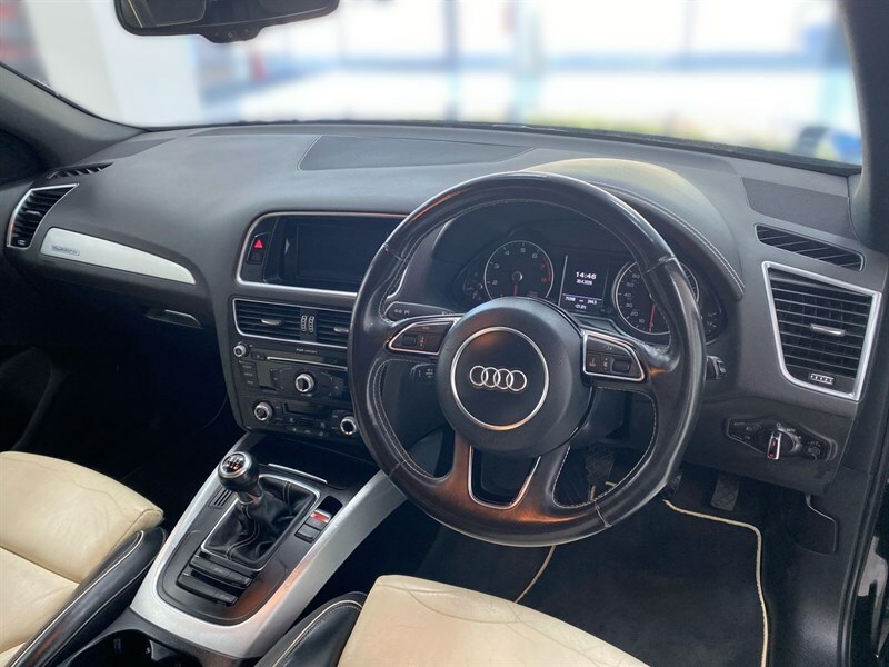 Audi Q5 2.0T Fsi Quattro S Line Black #4