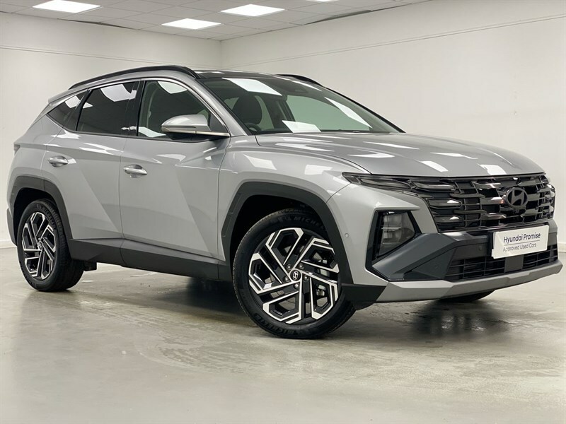 Hyundai Tucson 1.6T Hybrid Ultimate Silver