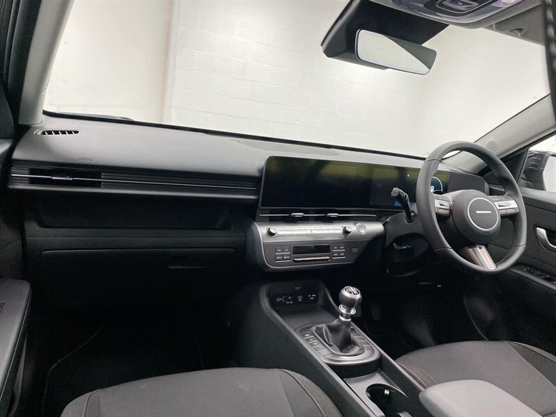 Hyundai Kona 1.0T 100 Advance Black #2