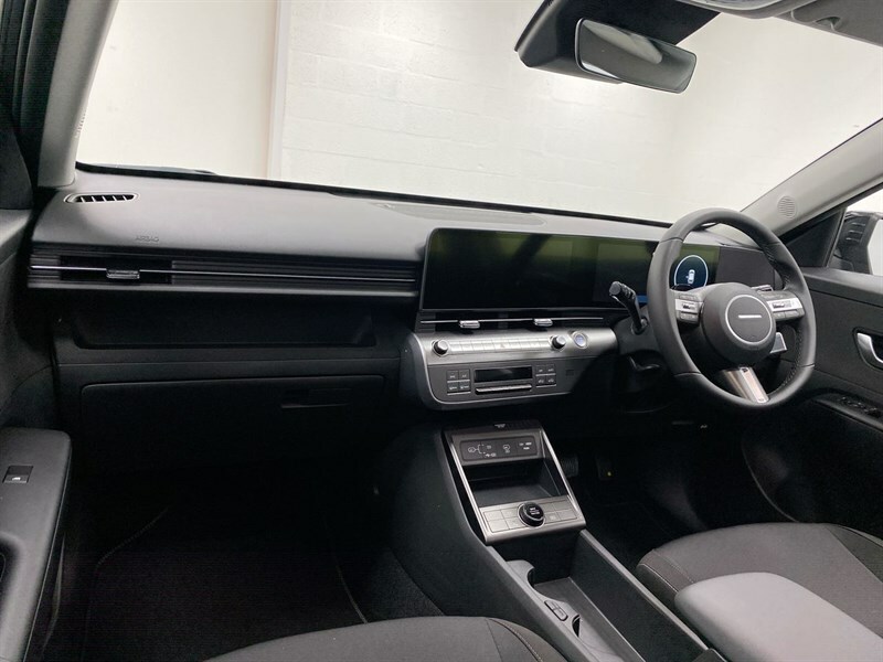 Hyundai Kona 1.6T 138 Advance Dct Black #2