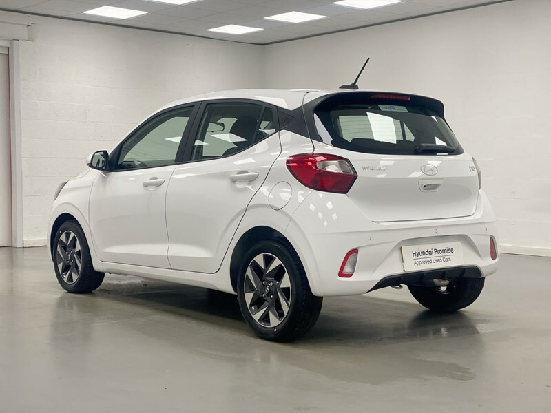 Hyundai I10 1.0 63 Advance Nav DS26MVL White #3