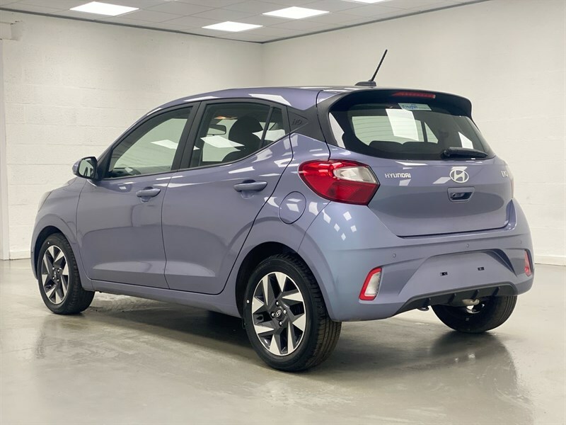 Hyundai I10 1.0 63 Advance Nav DN26YSF Blue #3