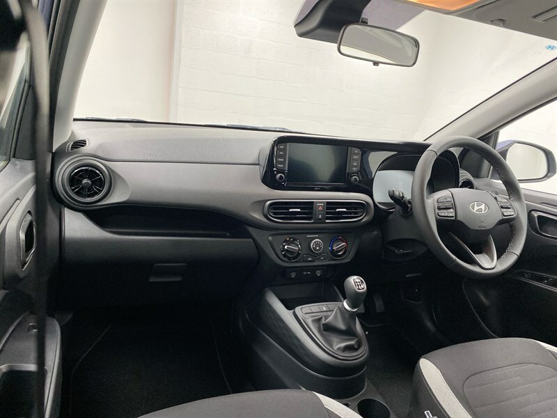 Hyundai I10 1.0 63 Advance Nav DN26YSF Blue #2
