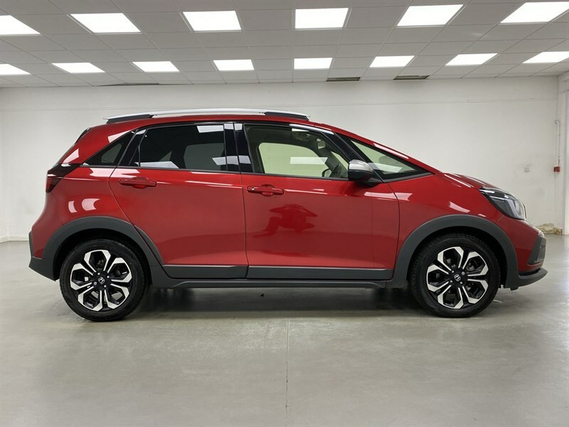 Honda Jazz 1.5 I-mmd Hybrid Crosstar Ex Ecvt PK23XOD Red #5