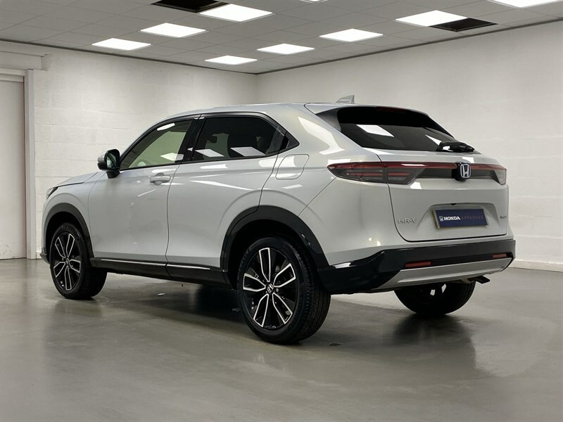 Honda Hr-V 1.5 Ehev Advance Cvt AV74XCP White #3