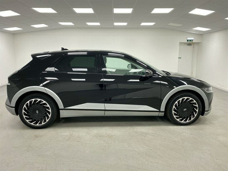 Hyundai Ioniq 5 225Kw Ultimate 73 Kwh Awd MA22PCO Black #5