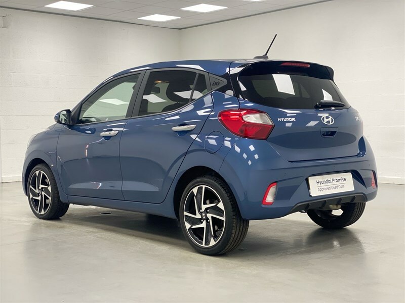 Hyundai I10 1.0 63 Premium Nav Blue #2