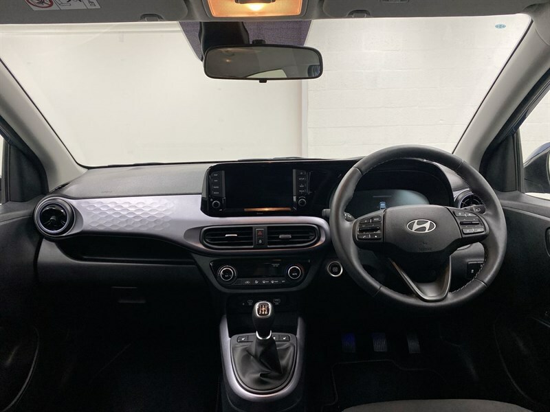 Hyundai I10 1.0 63 Premium Nav Blue #3