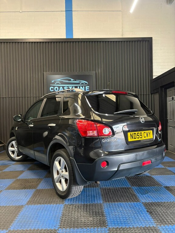 Nissan Qashqai  Black #8