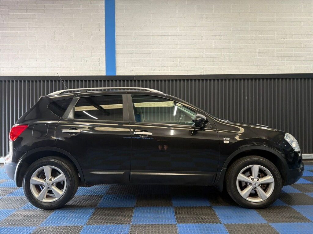 Nissan Qashqai  Black #5