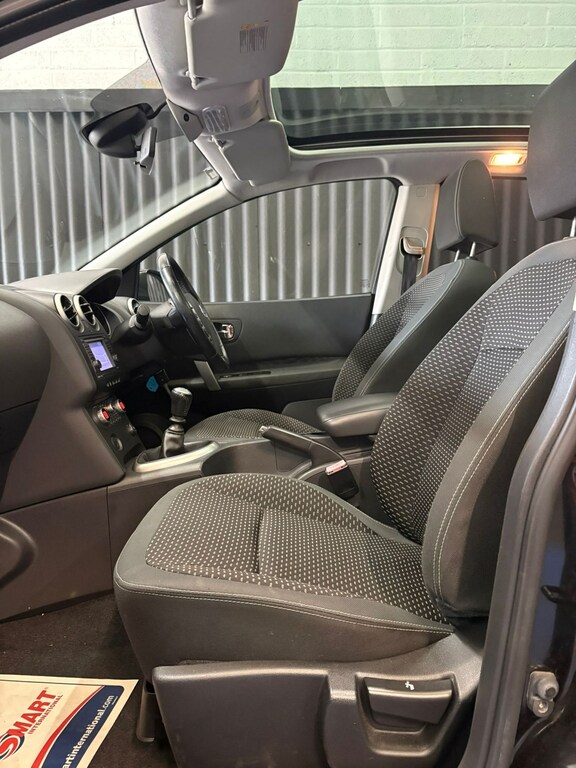 Nissan Qashqai  Black #14