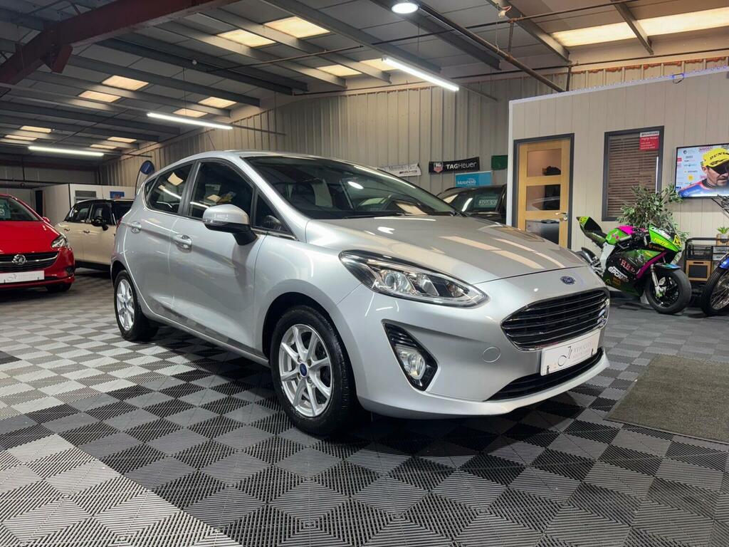 Ford Fiesta Hatchback 1.0T Ecoboost Zetec Euro 6 Ss 20 MT67FVC Silver #4
