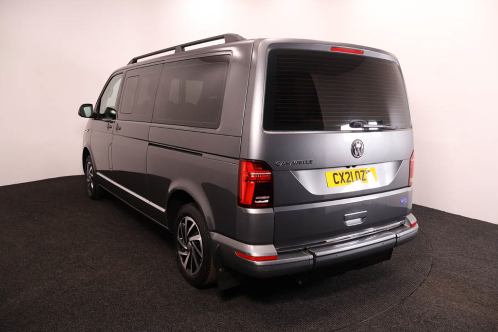 Volkswagen Caravelle Caravelle T6.1 Se 2.0 Tdi Dsg 204 Lwb Grey #3
