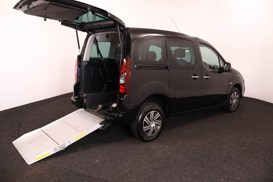 Citroen Berlingo 1.6 Bluehdi Multispace Feel Black #2