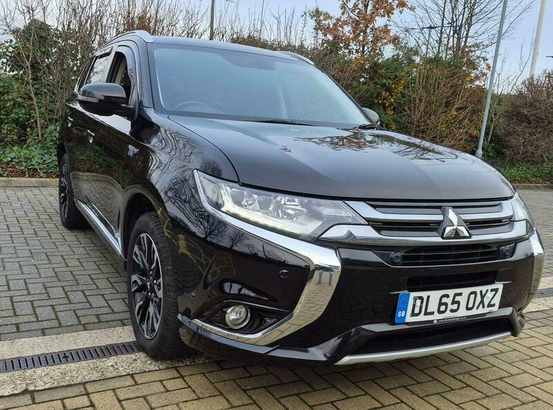 Mitsubishi Outlander 2.0H 12Kwh Gx4hs Suv DL65OXZ Black #2