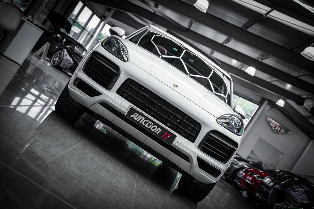 Porsche Cayenne 2.9T V6 S Tiptronics 4Wd Euro 6 Ss LG19JVW White #3