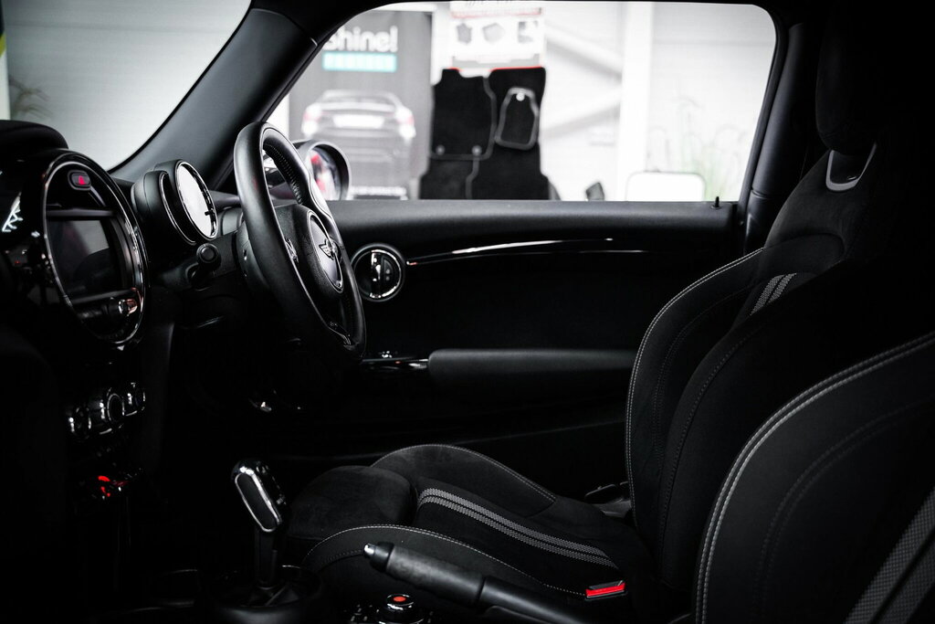 Mini Hatch 1.5 Cooper Steptronic Euro 6 Ss YA68SVC #2