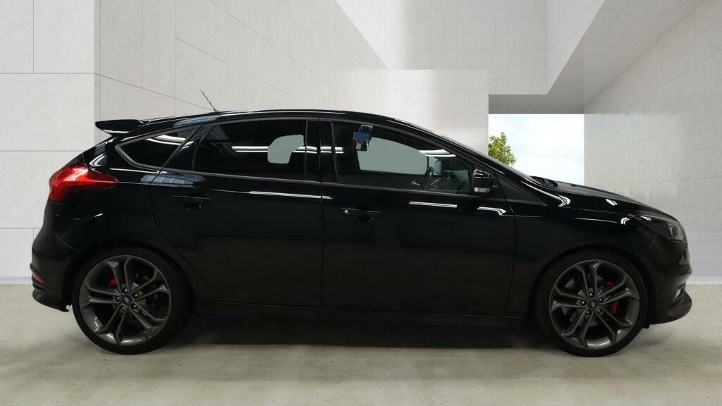 Ford Focus 2.0T Ecoboost St-3 Euro 6 Ss Black #5