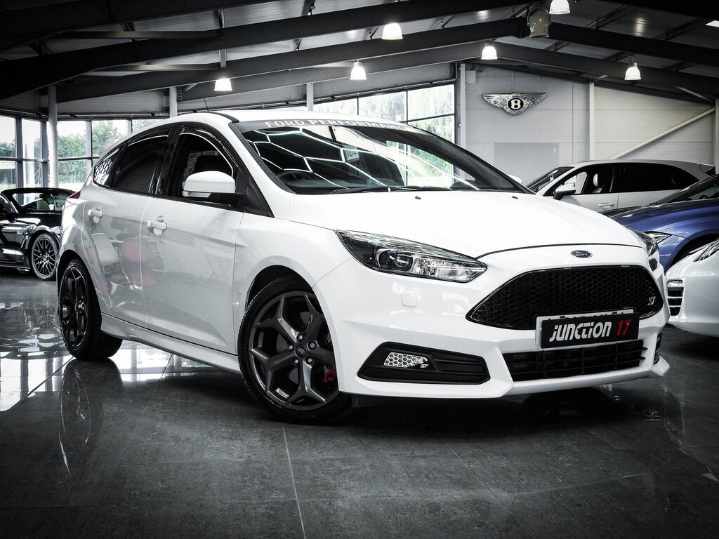 Ford Focus 2.0T Ecoboost St-3 Euro 6 Ss LP16YKK