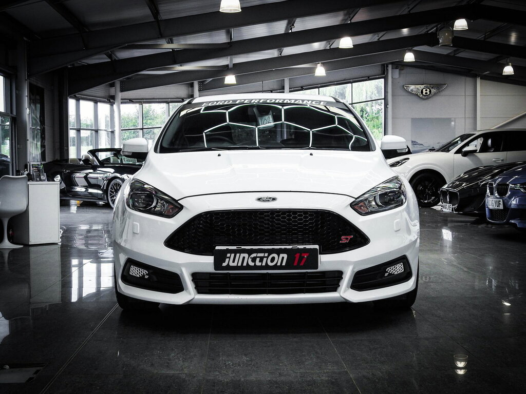Ford Focus 2.0T Ecoboost St-3 Euro 6 Ss LP16YKK #6