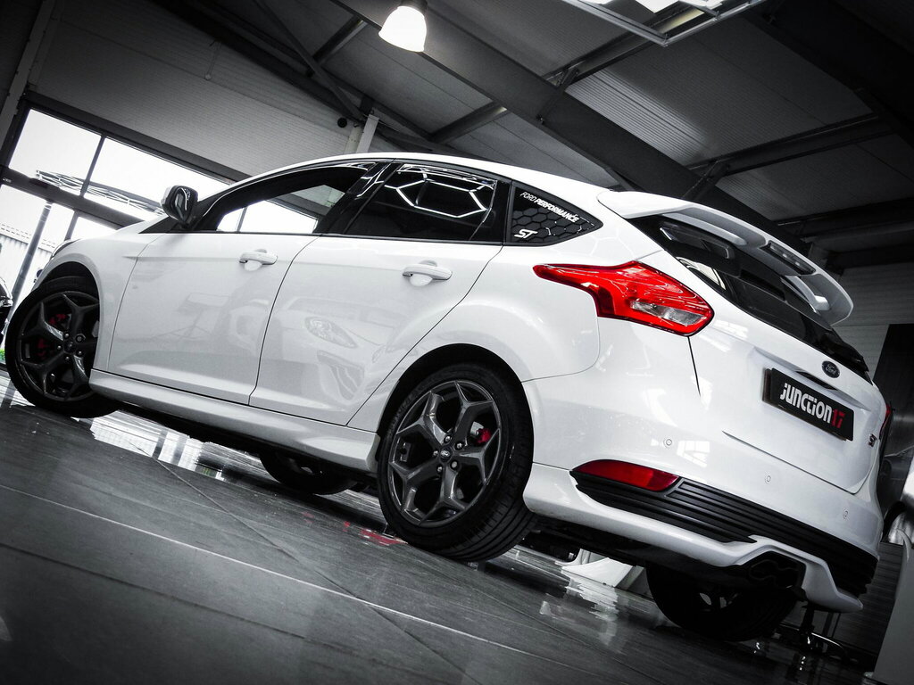 Ford Focus 2.0T Ecoboost St-3 Euro 6 Ss LP16YKK #4