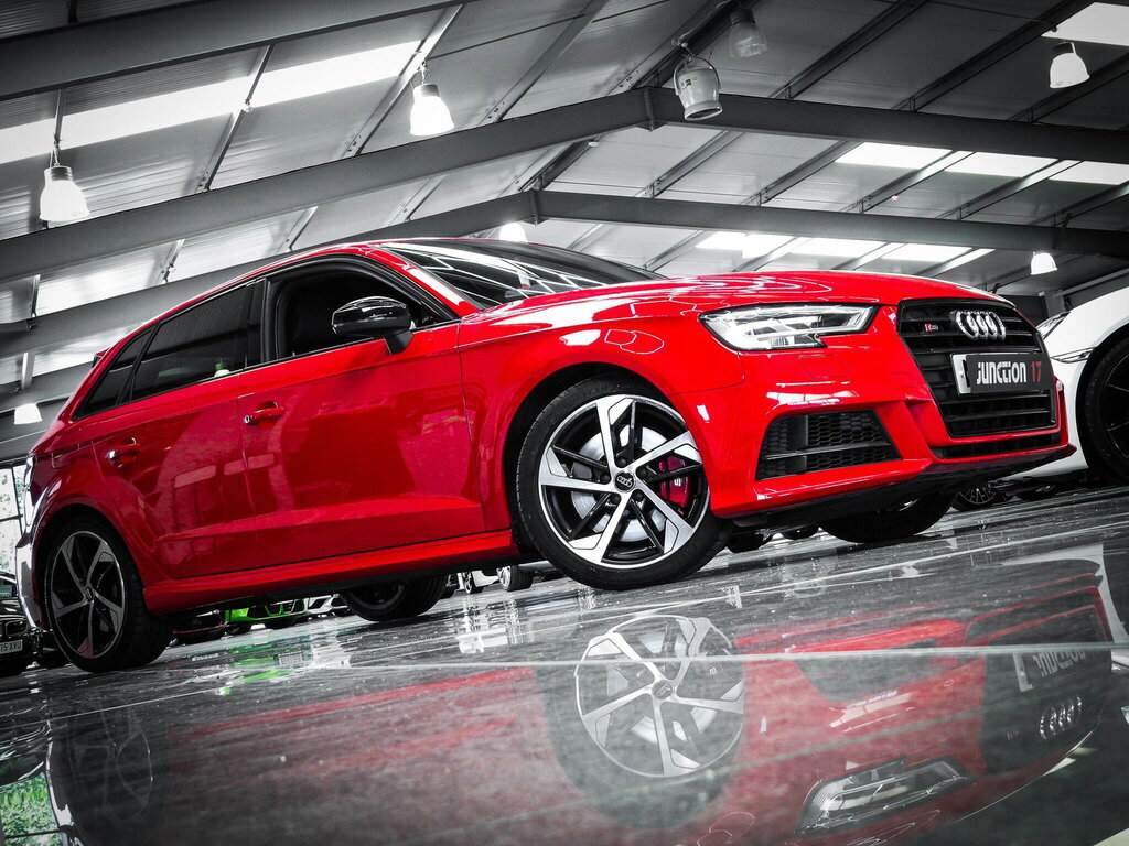 Audi S3 2.0 Tfsi Black Edition Sportback S Tronic Quattro NU69VHV  #2