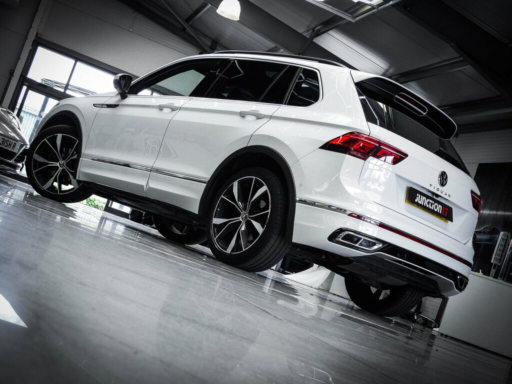 Volkswagen Tiguan 1.5 Tsi R-line Dsg Euro 6 Ss LT21WZK  #4