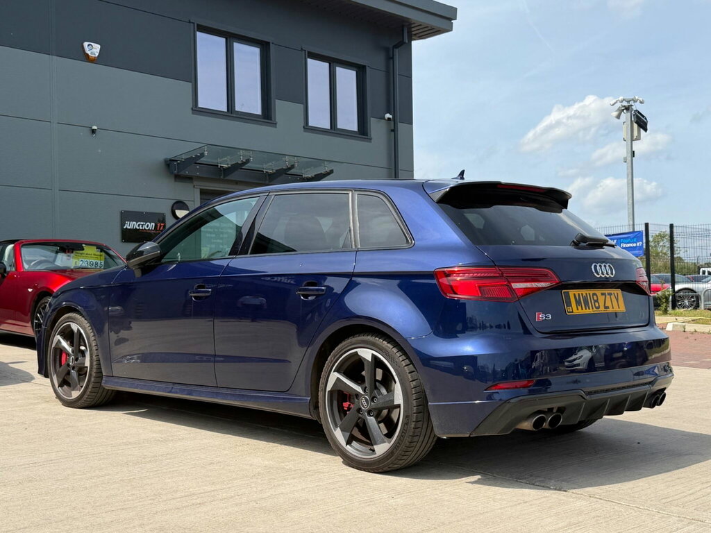 Audi S3 2.0 Tfsi Black Edition Sportback S Tronic Quattro MW18ZTY Blue #5