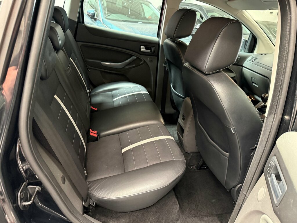 Ford Kuga 2.0 Tdci Titanium Suv 2Wd Euro 5 Black #6