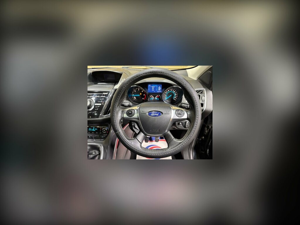 Ford Kuga 2.0 Tdci Titanium X Suv 2Wd Euro YR64EVU Black #4