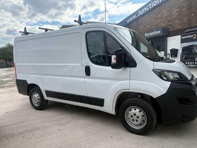 Peugeot Boxer 2.2L 162 Bhp MF71OZJ White #3