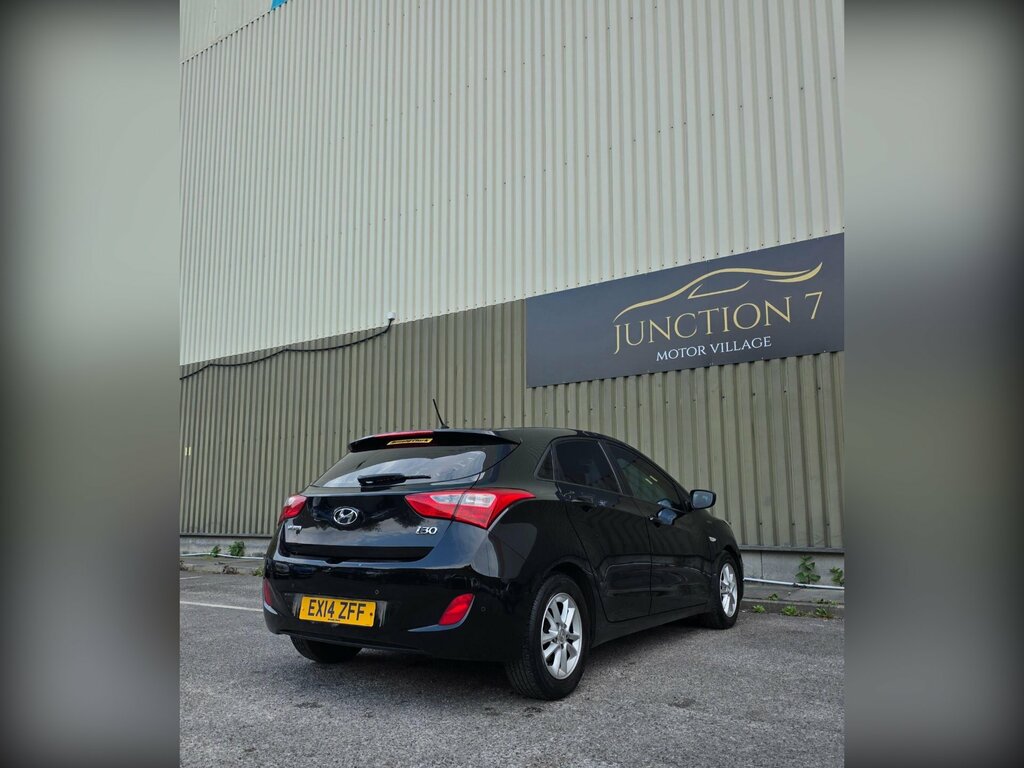 Hyundai I30 1.6 Crdi Blue Drive Active Euro 5 Ss Black #5