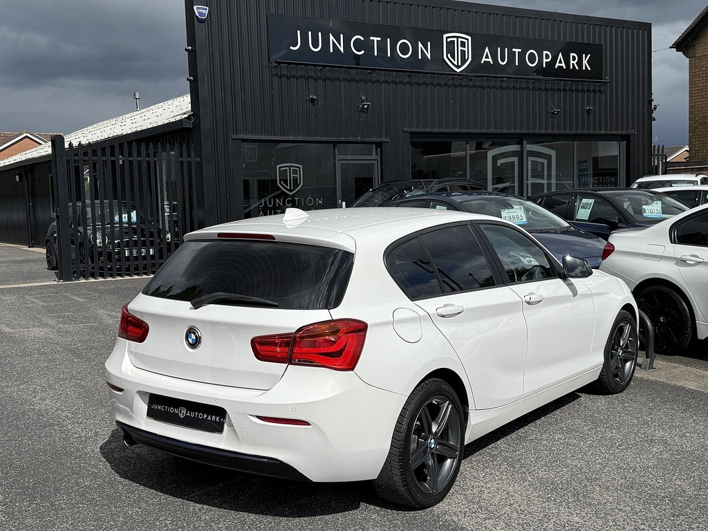 BMW 1 Series 116D Sport White #6