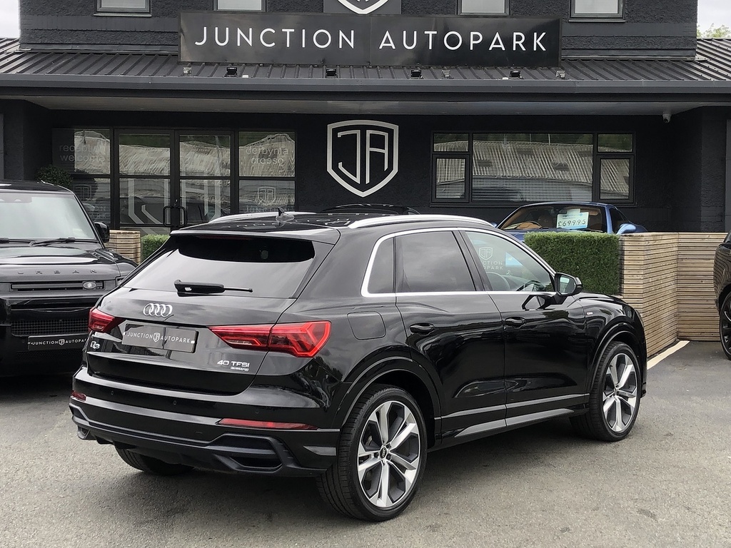 Audi Q3 Tfsi S Line CX69LMM Black #6