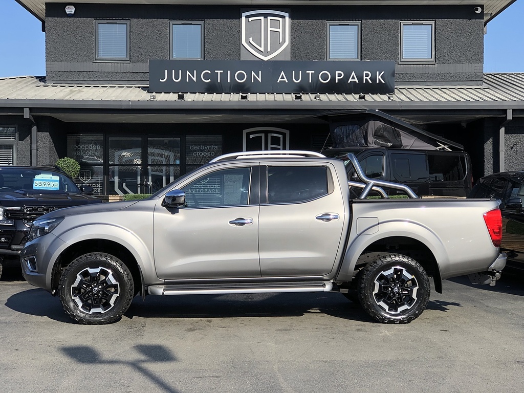 Nissan Navara Dci Tekna Grey #4