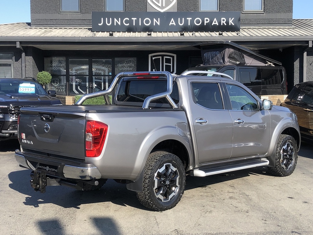 Nissan Navara Dci Tekna Grey #6