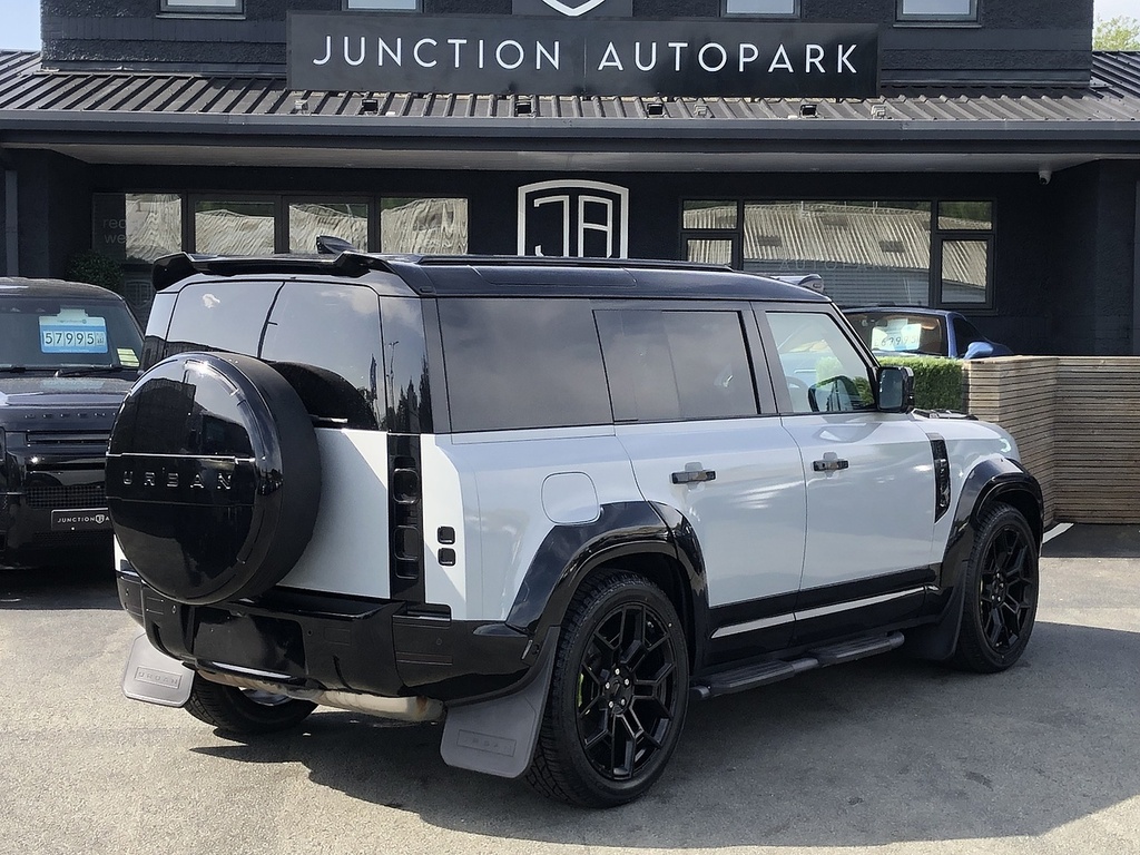 Land Rover Defender 110 D300 Mhev Hse YA21GOP Silver #6