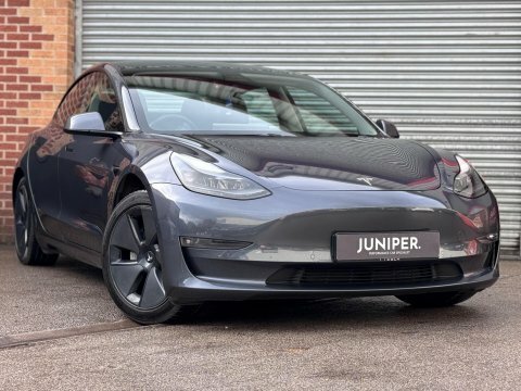 Tesla Model 3 Dual Motor Long Grey