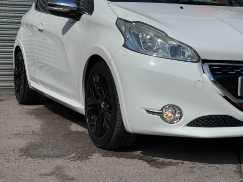 Peugeot 208 Hatchback 1.2 Vti Allure Euro 5 201313 Grey #9