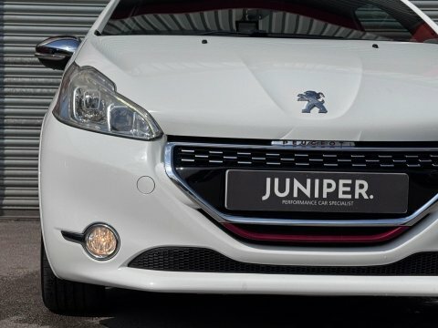 Peugeot 208 Hatchback 1.2 Vti Allure Euro 5 201313 Grey #7
