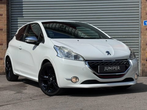 Peugeot 208 1.6 Thp Gti White