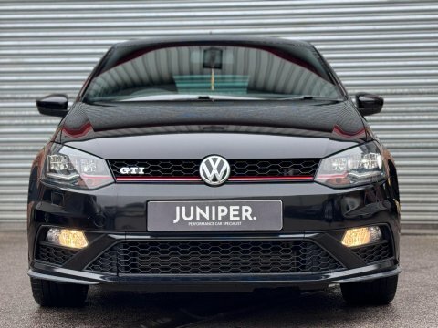 Volkswagen Polo 1.8 Tsi Bluemotion MA16EXU Black #3